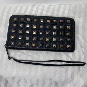 New Elliot Lucca Leather Tri-color studded Fringe Zip Wallet